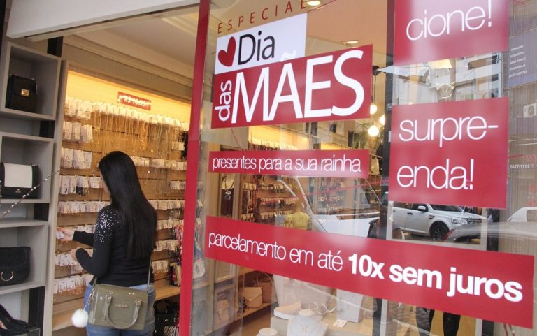 comercio tera consumidor mais generoso neste dia das maes