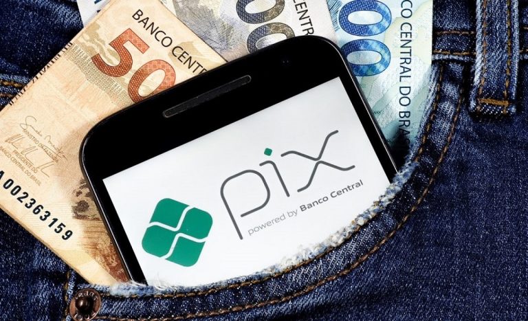 cobranca de tarifa para empresas sobre servicos do pix e ampliada