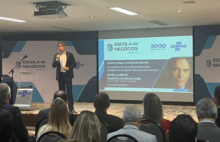 fcdl go prestigia lancamento da escola de negocios do sebrae goias