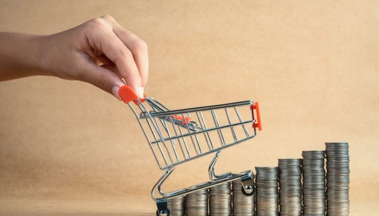 varejo fisico registra crescimento de 3 8 em 2023 aponta serasa experian