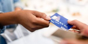visa aponta crescimento de 15 nas transacoes durante a semana do consumidor
