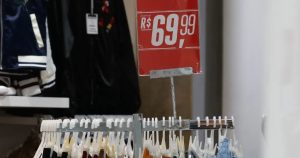 dia dos pais 31 dos consumidores querem gastar mais neste ano em relacao a 2024