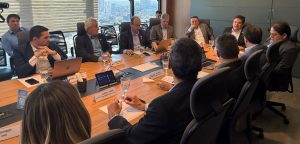 fcdl go e lideres do fee se reunem na adial em prol das empresas goianas